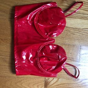 RED SEXY CROP TOP